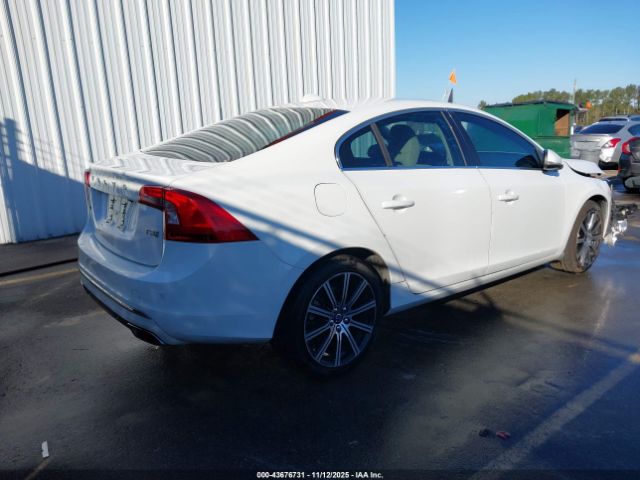 2016 VOLVO S60 INSCRIPTION LYV402FK9GB102402 Photo 3