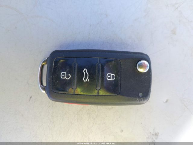 2018 VOLKSWAGEN JETTA 3VW2B7AJ3JM228704 Photo 10