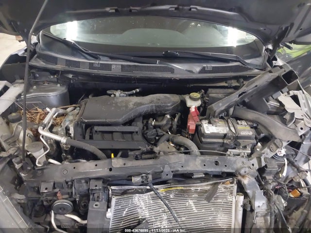 43676895 :رقم المزاد ، JN1BJ1CR1JW601120 vin ، 2018 Nissan Rogue Sport S مزاد بيع