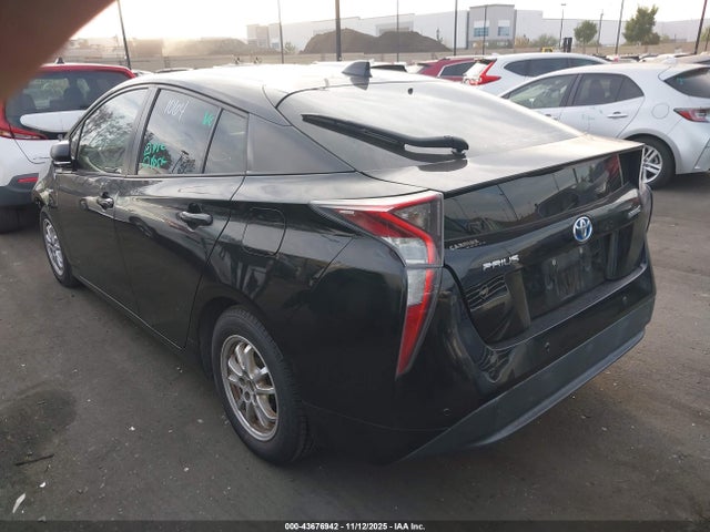 Toyota Prius Four 2016 JTDKARFUXG3011309 Image 3