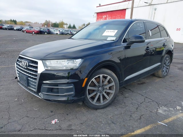 2017 AUDI Q7 WA1VAAF75HD000409 Photo 1