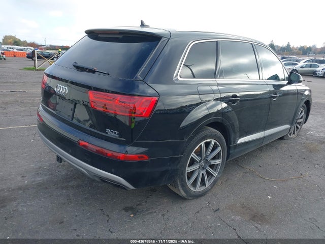 2017 AUDI Q7 WA1VAAF75HD000409 Photo 3