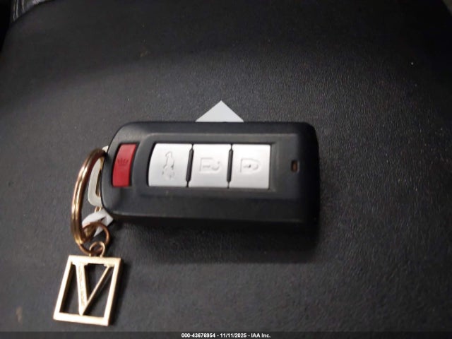 2020 MITSUBISHI OUTLANDER JA4AZ3A36LZ021093 Photo 10