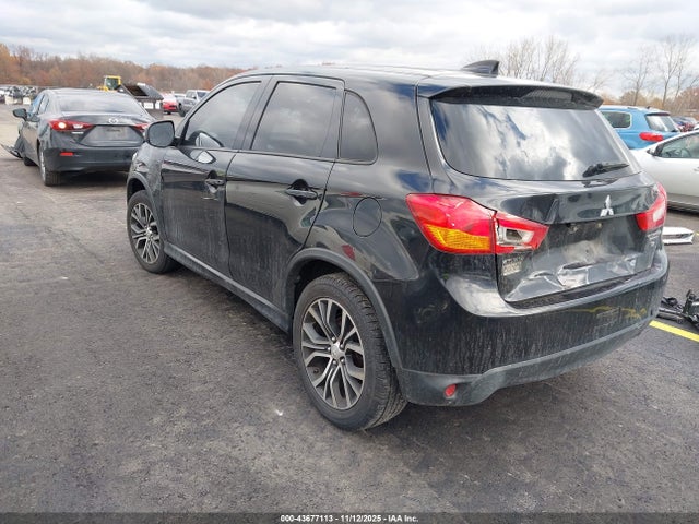 2017 MITSUBISHI OUTLANDER SPORT JA4AP3AWXHZ018561 Photo 2