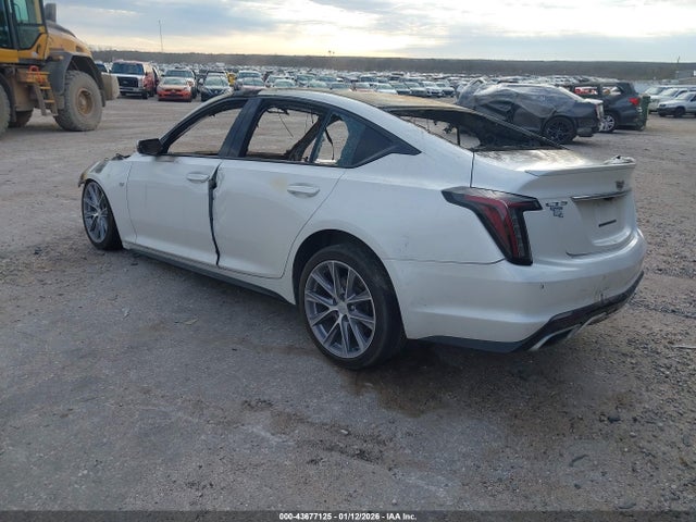 2022 CADILLAC CT5 1G6DP5RK5N0136861 Photo 2