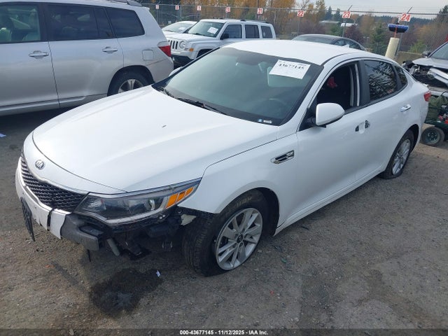 KIA Optima Lx 2018 KNAGT4L36J5206041 Image 2