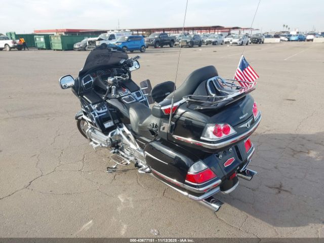 2006 HONDA GL1800 1HFSC47F86A505424 Photo 2