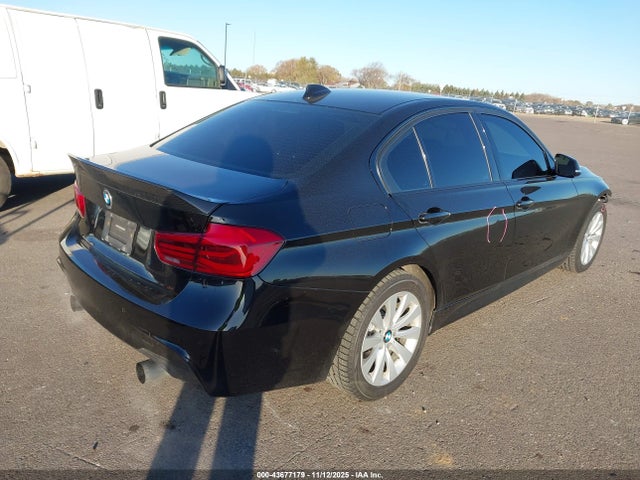 2018 BMW 340I WBA8B7G59JNU95100 Photo 3