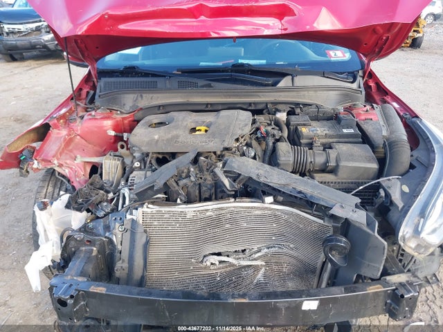 43677202 :رقم المزاد ، 3KPF24AD6ME340375 vin ، 2021 Kia Forte Lxs مزاد بيع