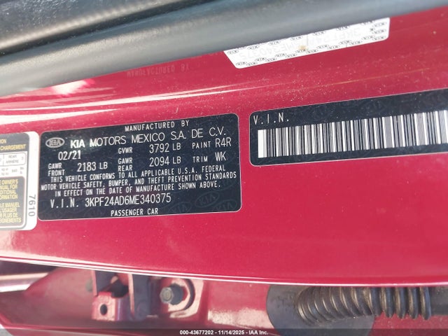 43677202 :رقم المزاد ، 3KPF24AD6ME340375 vin ، 2021 Kia Forte Lxs مزاد بيع
