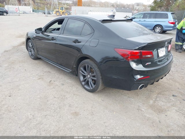 43677217 :رقم المزاد ، 19UUB3F68JA006926 vin ، 2018 Acura Tlx Tech   A-spec Pkgs مزاد بيع