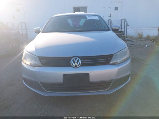 2014 VOLKSWAGEN JETTA 3VWLL7AJXEM443925 Photo 5
