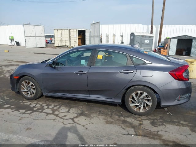 Honda CIVIC EX 2017 2HGFC2F76HH541502 Image 13