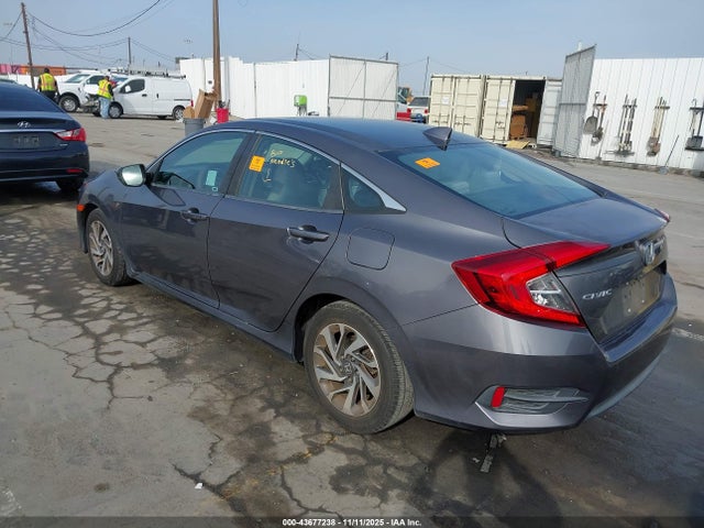 Honda CIVIC EX 2017 2HGFC2F76HH541502 Image 3