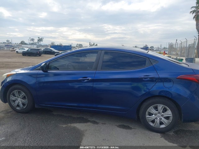 5NPDH4AE0GH694035 Hyundai ELANTRA SE