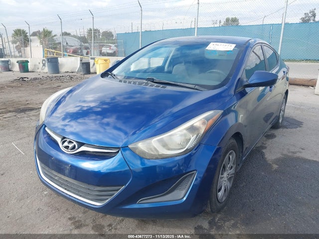 5NPDH4AE0GH694035 Hyundai ELANTRA SE