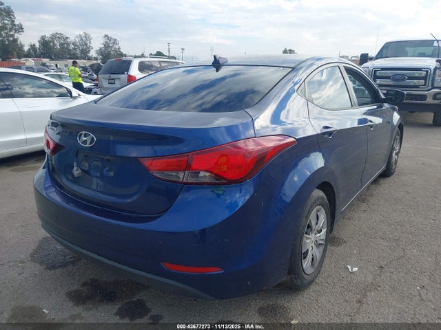 5NPDH4AE0GH694035 Hyundai ELANTRA SE