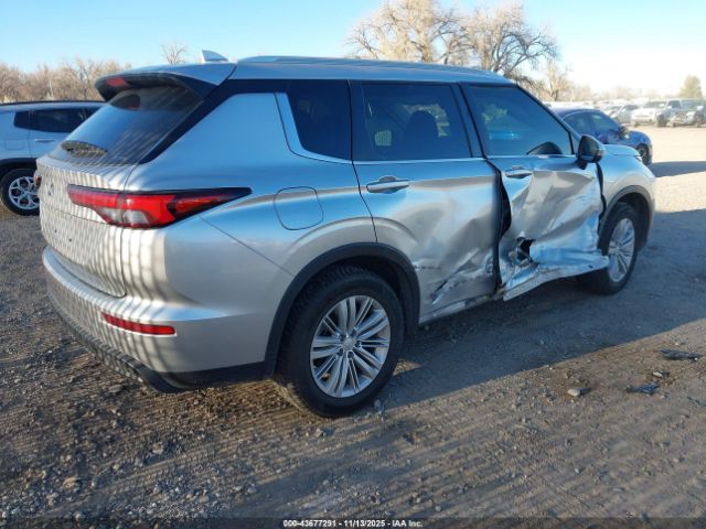 2023 MITSUBISHI OUTLANDER JA4J4TA86PZ056605 Photo 3