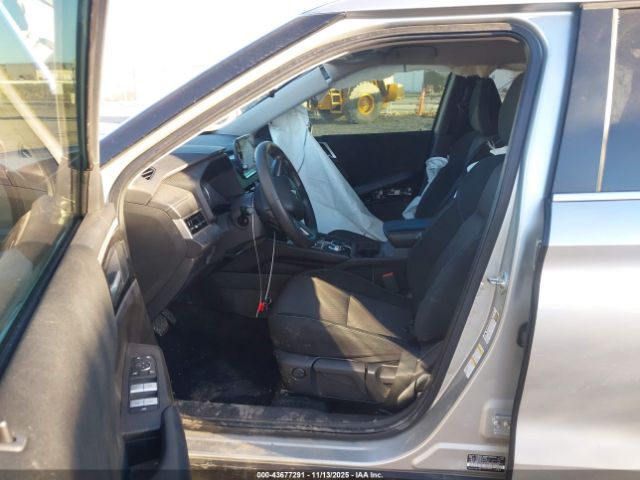 2023 MITSUBISHI OUTLANDER JA4J4TA86PZ056605 Photo 4