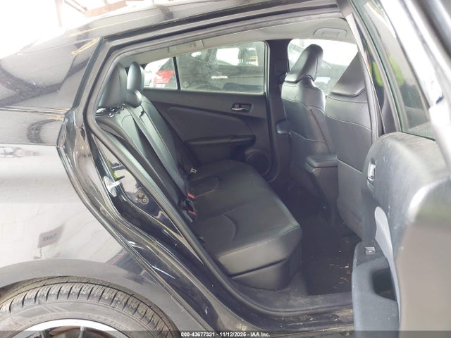 JTDKARFU9G3002665 Toyota Prius Three Touring