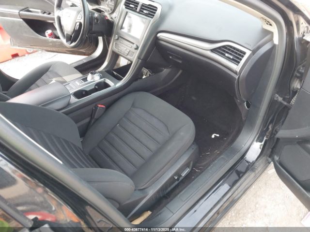 2017 FORD FUSION 3FA6P0HD8HR327972 Photo 4