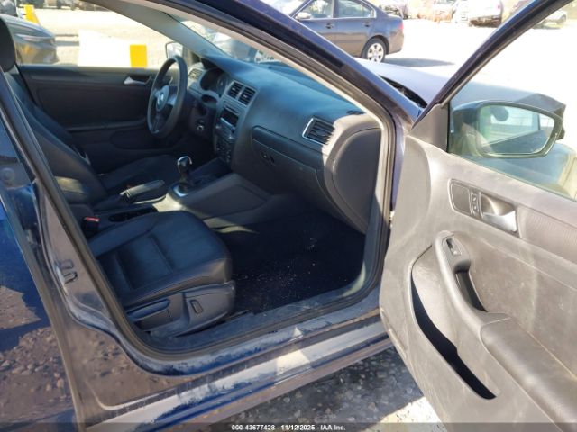 2014 VOLKSWAGEN JETTA 3VWD17AJ2EM302163 Photo 4