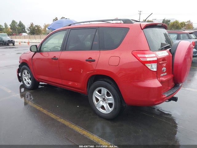 2012 TOYOTA RAV4 JTMZF4DV3CD034062 Photo 2
