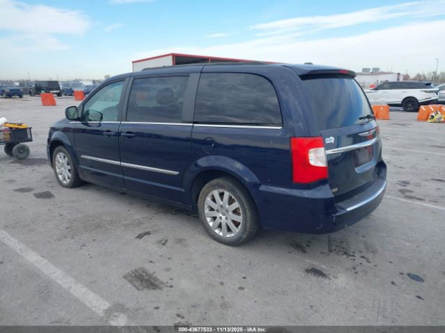 2014 CHRYSLER TOWN & COUNTRY 2C4RC1BG5ER446320 Photo 2
