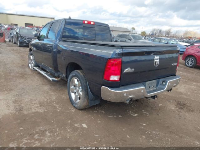2018 RAM 1500 1C6RR7GT2JS312355 Photo 2