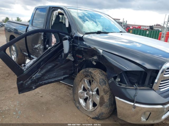 2018 RAM 1500 1C6RR7GT2JS312355 Photo 5
