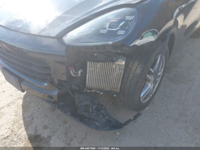 2017 PORSCHE CAYENNE WP1AB2A28HLA52057 Photo 5