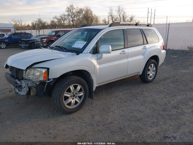 2011 MITSUBISHI ENDEAVOR 4A4JN2AS3BE026821 Photo 1