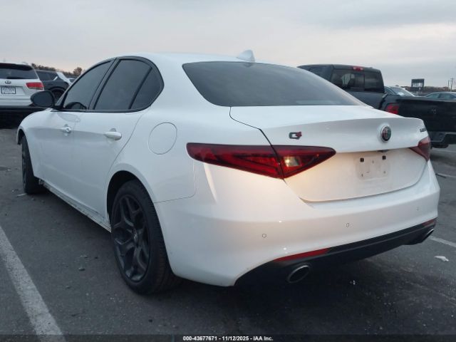 2021 ALFA ROMEO GIULIA ZARFANAN0M7641344 Photo 2