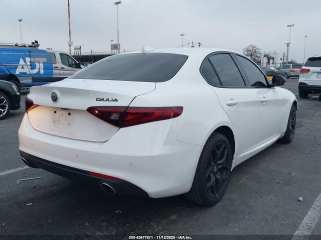 2021 ALFA ROMEO GIULIA ZARFANAN0M7641344 Photo 3