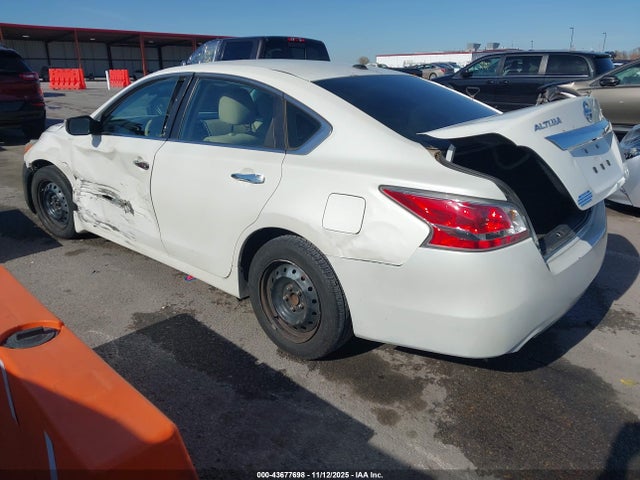 Aukcja sprzedaży 2015 Nissan Altima 2.5 S, vin: 1N4AL3AP3FN363791, numer aukcji: 43677698