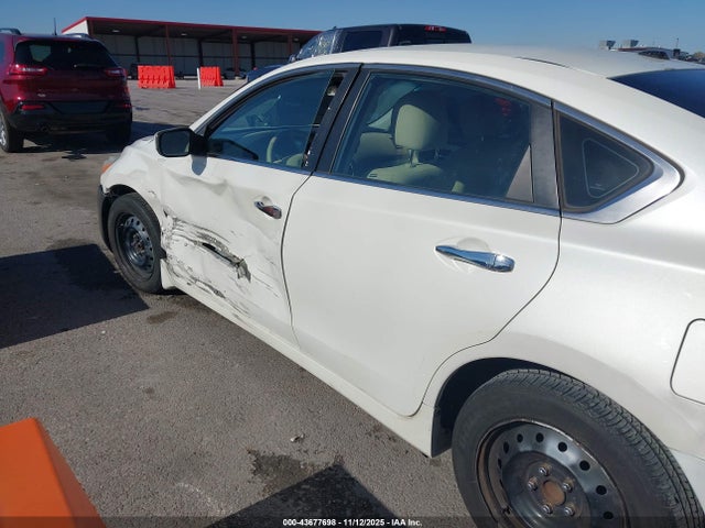 Aukcja sprzedaży 2015 Nissan Altima 2.5 S, vin: 1N4AL3AP3FN363791, numer aukcji: 43677698