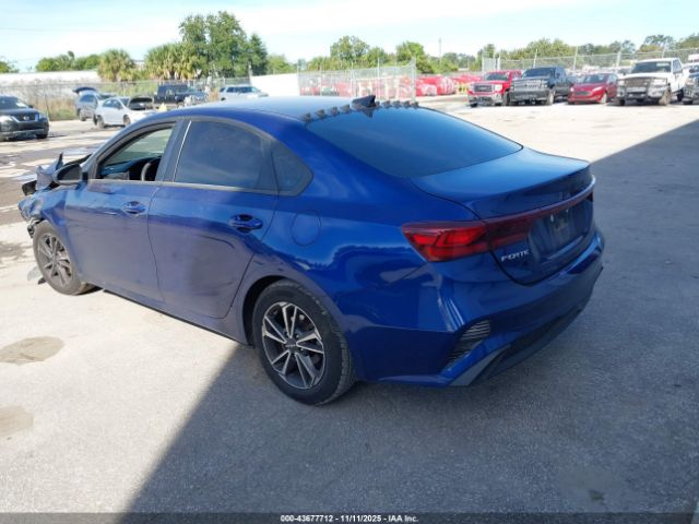 2022 KIA FORTE 3KPF24AD8NE493938 Photo 2