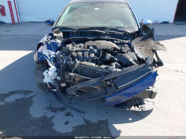 2022 KIA FORTE 3KPF24AD8NE493938 Photo 5