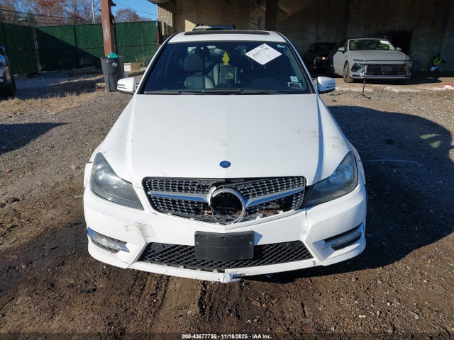 Продажа на аукционе авто 2013 Mercedes-benz C 300 Sport 4matic, vin: WDDGF8AB2DR246745, номер лота: 43677736