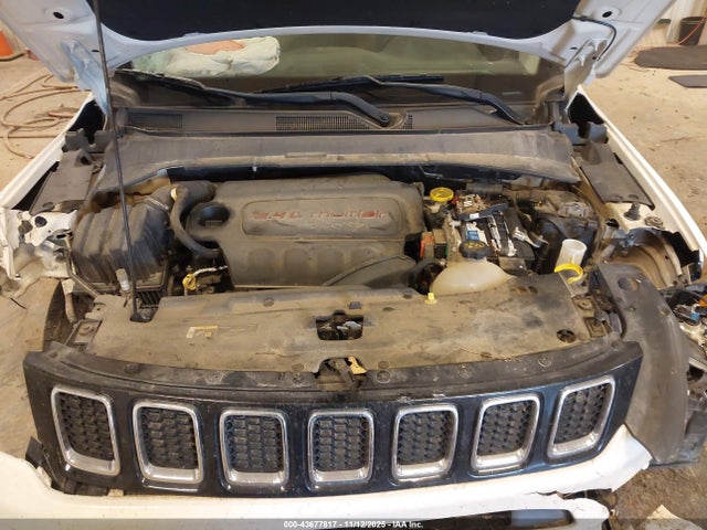 Продаж на аукціоні авто 2019 Jeep Compass Latitude 4x4, vin: 3C4NJDBB0KT646184, номер лоту: 43677817