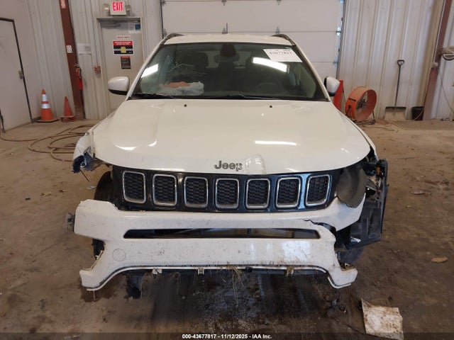 Продаж на аукціоні авто 2019 Jeep Compass Latitude 4x4, vin: 3C4NJDBB0KT646184, номер лоту: 43677817