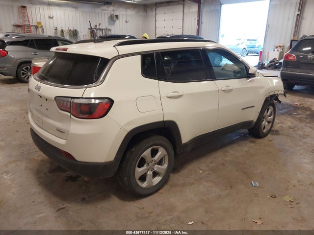 Продаж на аукціоні авто 2019 Jeep Compass Latitude 4x4, vin: 3C4NJDBB0KT646184, номер лоту: 43677817