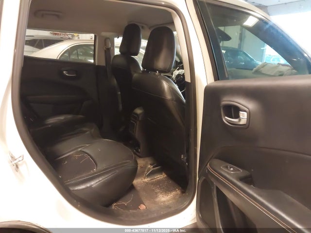 Продаж на аукціоні авто 2019 Jeep Compass Latitude 4x4, vin: 3C4NJDBB0KT646184, номер лоту: 43677817