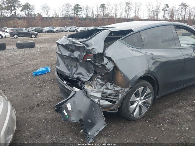 2023 TESLA MODEL Y 7SAYGDED3PF966665 Photo 5