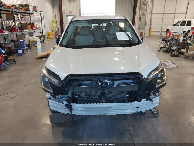 Продажа на аукционе авто 2023 Subaru Forester, vin: JF2SKAAC3PH460896, номер лота: 43677873