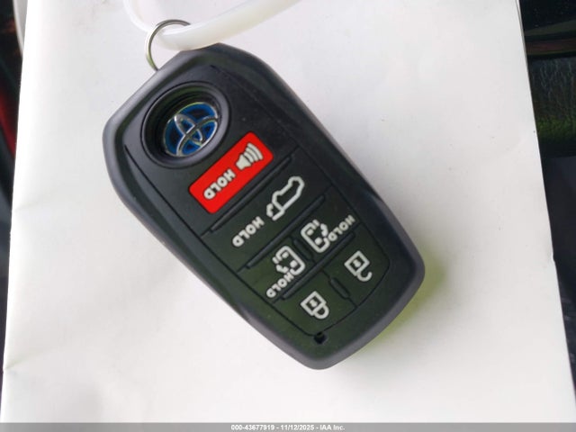 2021 TOYOTA SIENNA 5TDZRKEC8MS030197 Photo 10