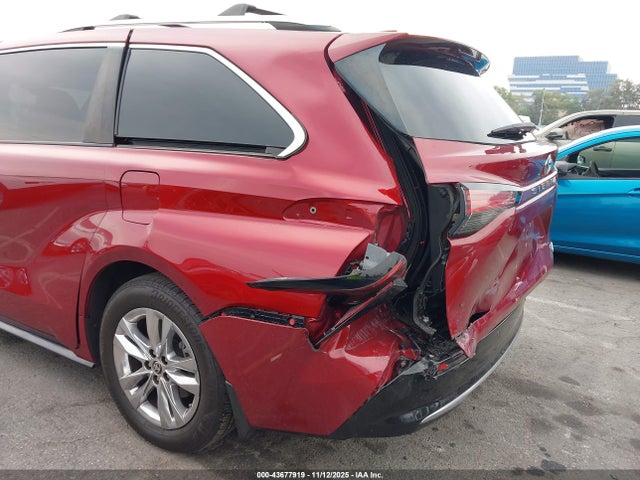 2021 TOYOTA SIENNA 5TDZRKEC8MS030197 Photo 5