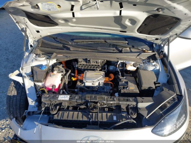 2023 HYUNDAI IONIQ 6 KMHM34ACXPA051062 Photo 9