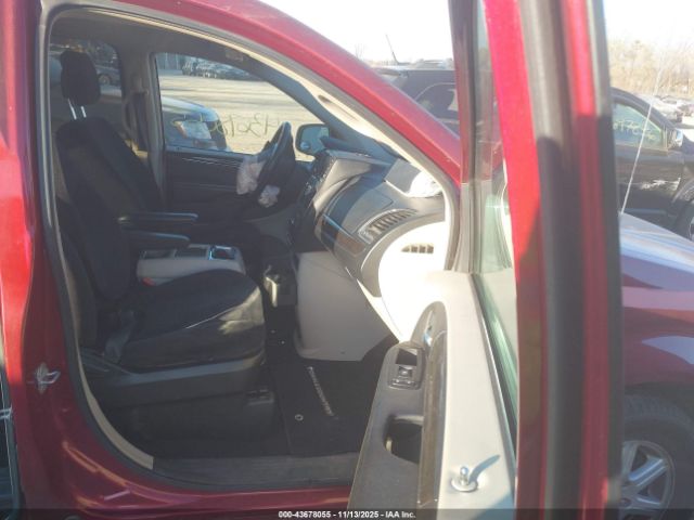 2011 CHRYSLER TOWN & COUNTRY 2A4RR5DG8BR641515 Photo 4