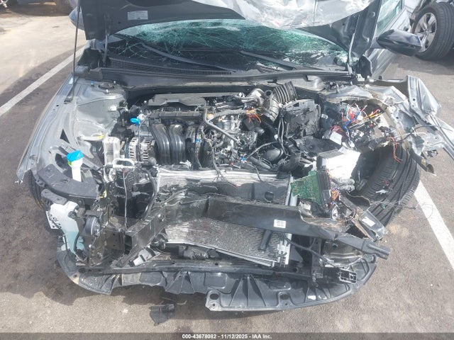 2025 Hyundai Elantra Sel Sport მანქანა იყიდება აუქციონზე, vin: KMHLM4DG2SU009404, აუქციონის ნომერი: 43678082